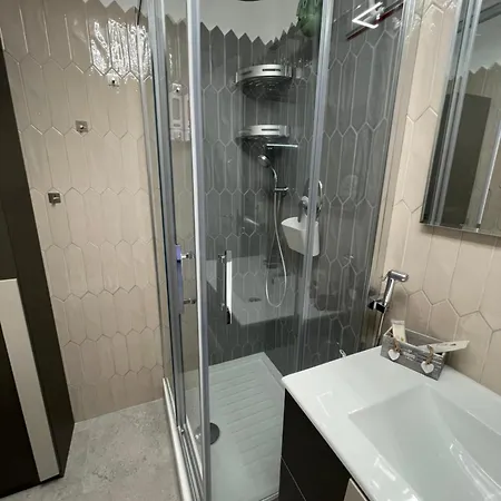 Simi House Apartament *
